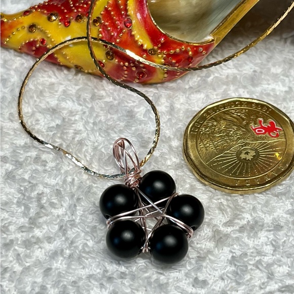Black onyx stone  pentagram star pendant - Picture 4 of 7